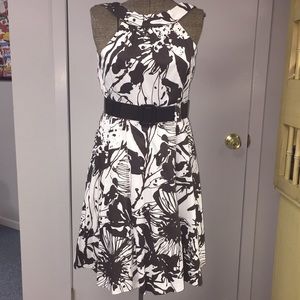 Eliza J belted dress